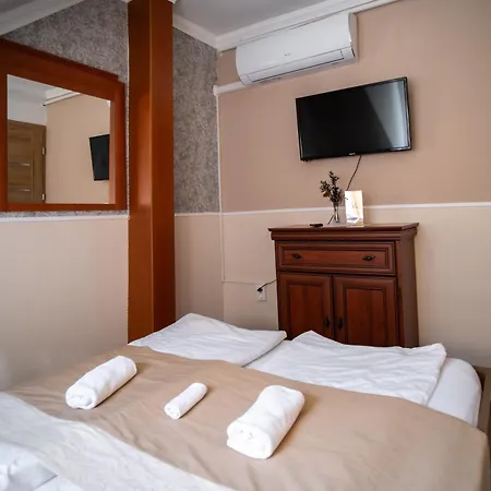 Ambrózia és étterem Vendégház