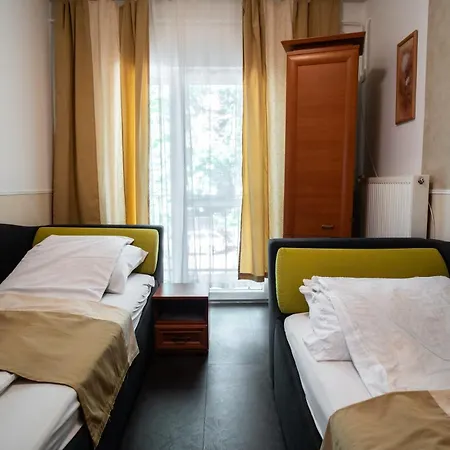 Ambrózia és étterem Vendégház