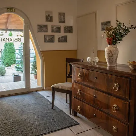 Ambrozia Szallashely Es Etterem * Miškovec