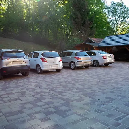 Penzion Ambrozia Szallashely Es Etterem Miškovec
